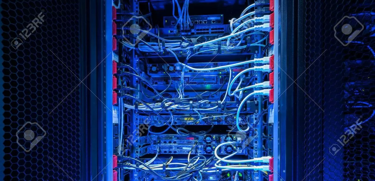 Internet Kya Hai Aur Kaise Kam Karta Hai ?